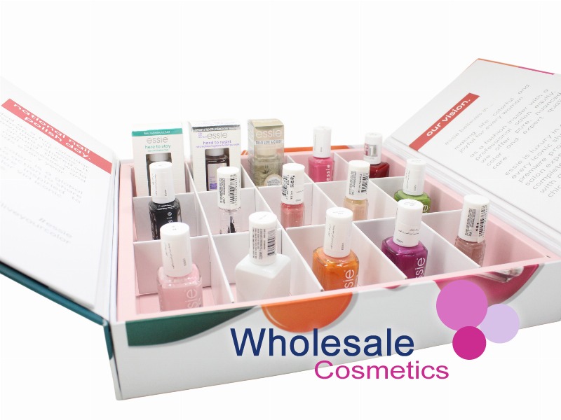 1 x Essie Nail Polish Advent Calendar 15pc Set